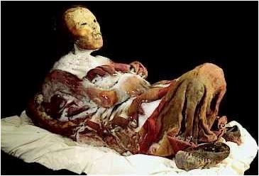The woman of Ampato, a qhapaq hucha sacrifice.