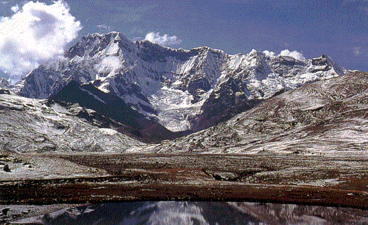 Apu Ausangate — sacred mountain of the southern Andes